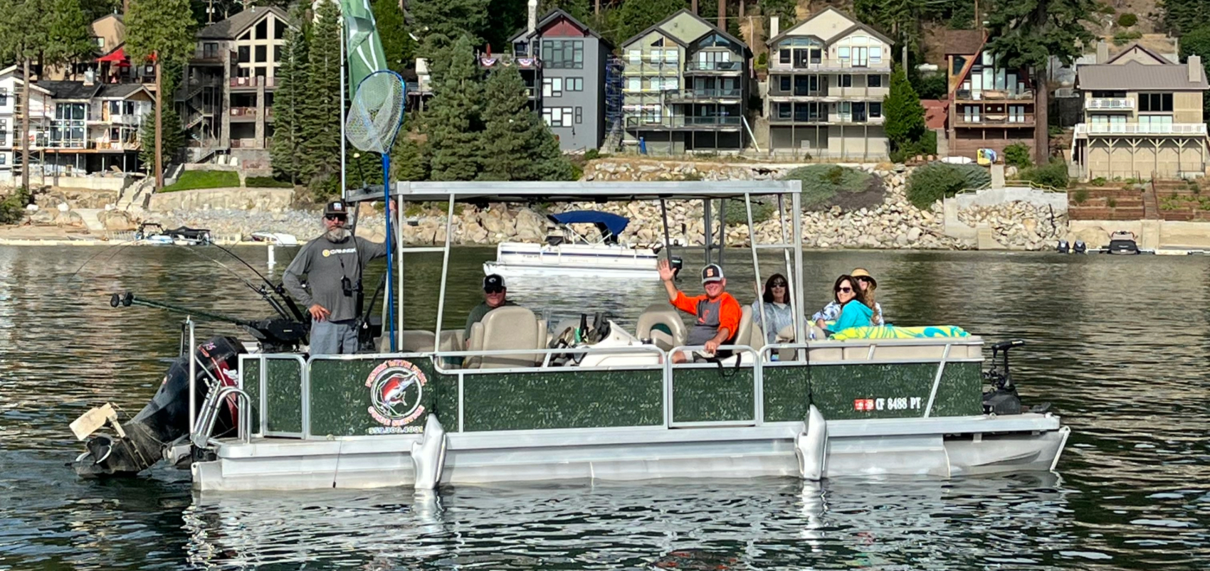 Paul's pontoon charter boat on Shaver Lake